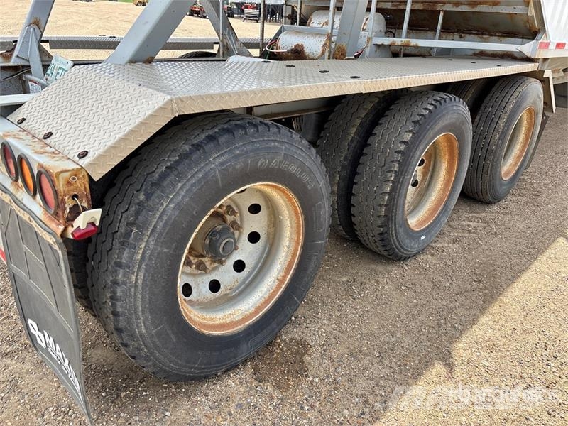 Cancade Maxim 42 ft Tri/A Grain Trailer Прицепы перегрузчики зерна