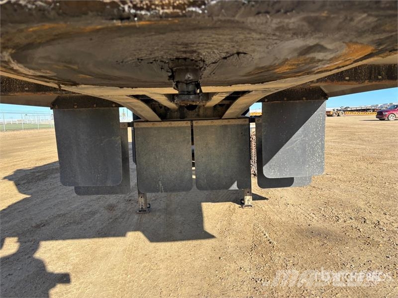 Canuck 33 ft Tri/A End Dump Trailer Remorque benne