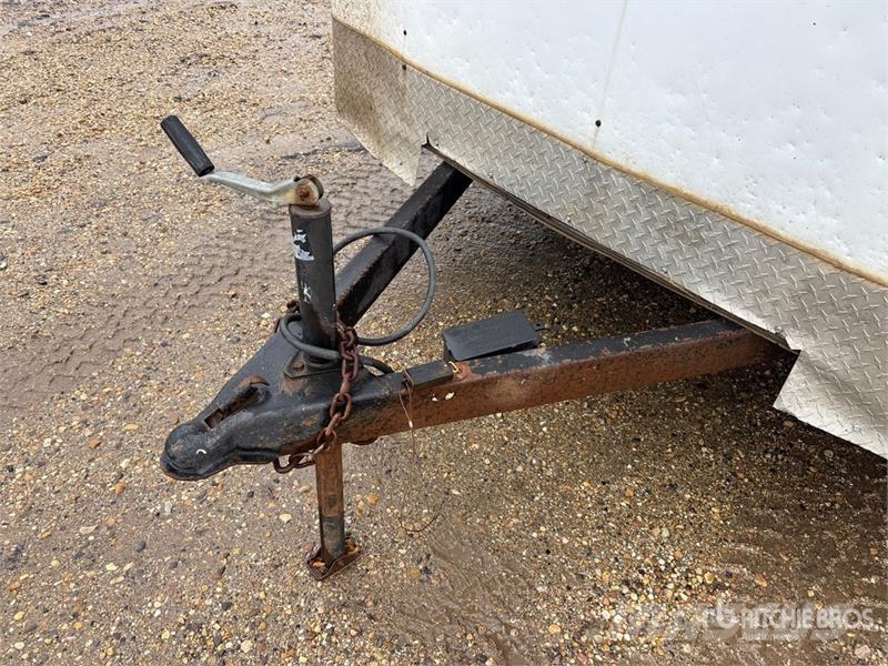 Cargo Mate 14 ft T/A Enclosed Trailer Prikolice zabojniki