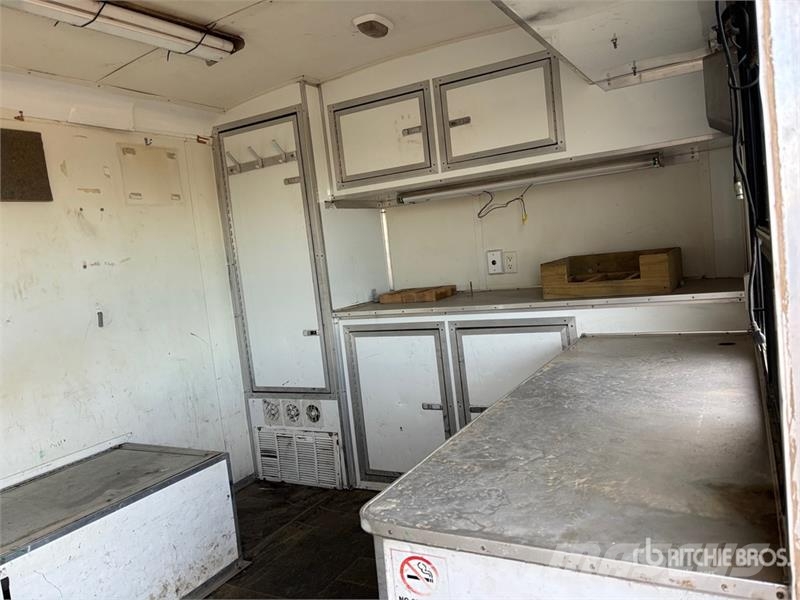 Cargo Mate 22 ft T/A Enclosed Trailer Прицепы-фургоны