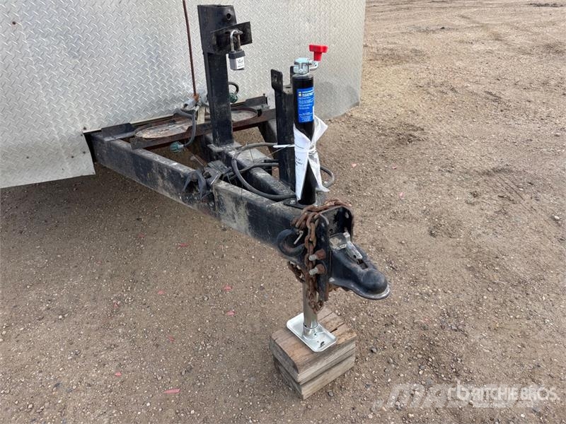 Cargo Mate 22 ft T/A Enclosed Trailer Прицепы-фургоны