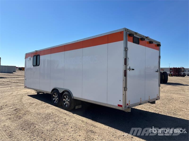 Cargo Pro 26 ft T/A Enclosed Trailer Rimorchi cassonati