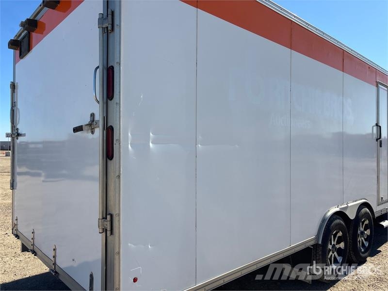 Cargo Pro 26 ft T/A Enclosed Trailer Rimorchi cassonati