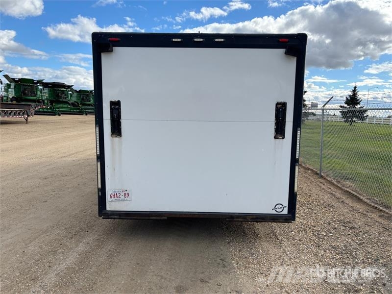  Cargo Tek LT26S 23 ft T/A Enclosed Trailer Прицепы-фургоны