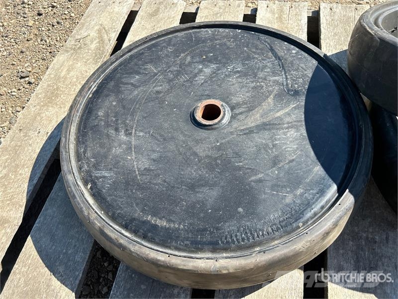 Carlisle Rubber Capped Steel Packers Autres accessoires