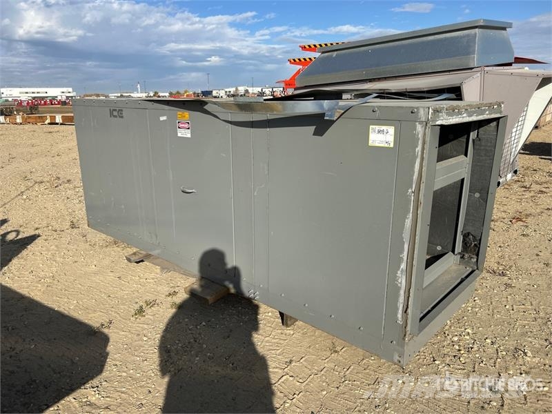 Carrier 48GS-024040301 Rooftop Air Conditioner Оборудване за отопление и размразяване