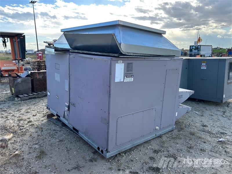 Carrier 48TFE012-101 Rooftop Air Conditioner Оборудване за отопление и размразяване