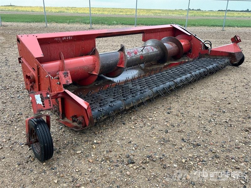 CASE 1015 13 ft Combine Pickup Header Leikkuupöydät
