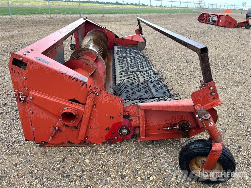 CASE 1015 13 ft Combine Pickup Header Leikkuupöydät