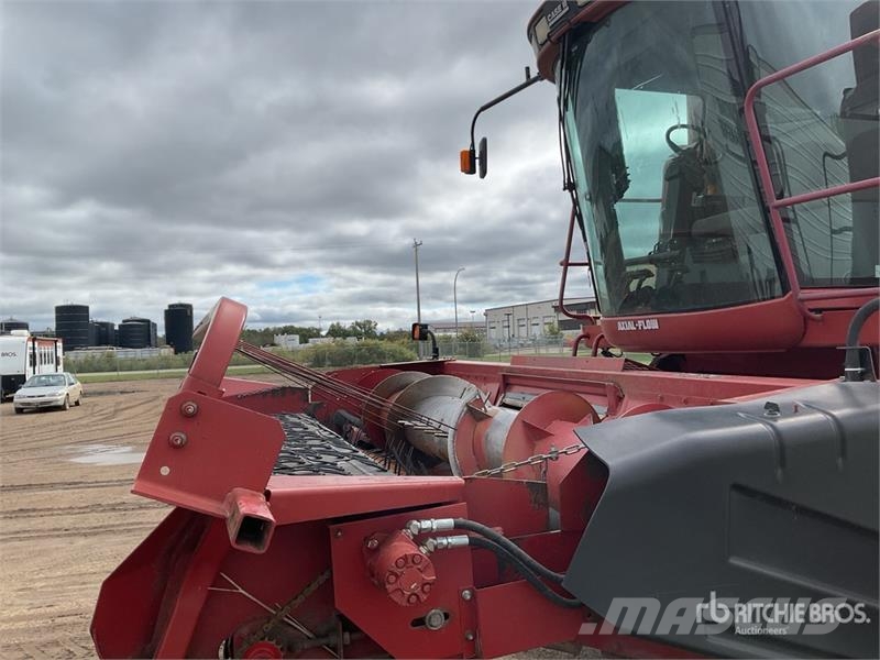 CASE 1015 Combine Pickup Header 联合收割机头