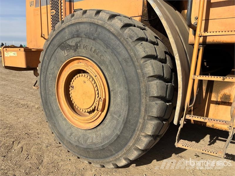 CASE 1221E Wheel Loader Iekrāvēji uz riteņiem