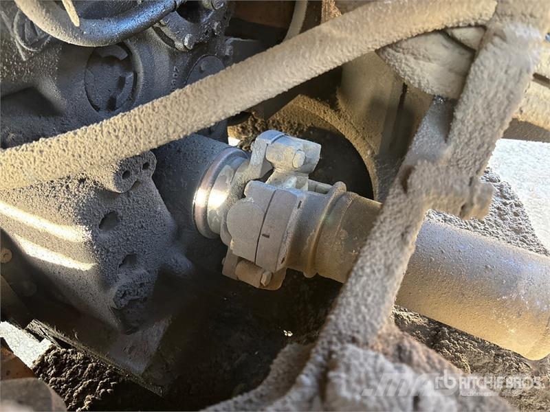 CASE 1221E Wheel Loader Iekrāvēji uz riteņiem
