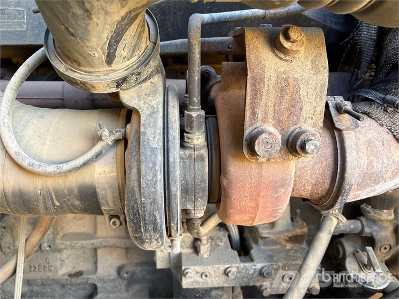 CASE 1221E Wheel Loader Iekrāvēji uz riteņiem