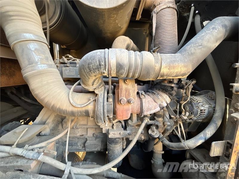 CASE 1221E Wheel Loader Iekrāvēji uz riteņiem