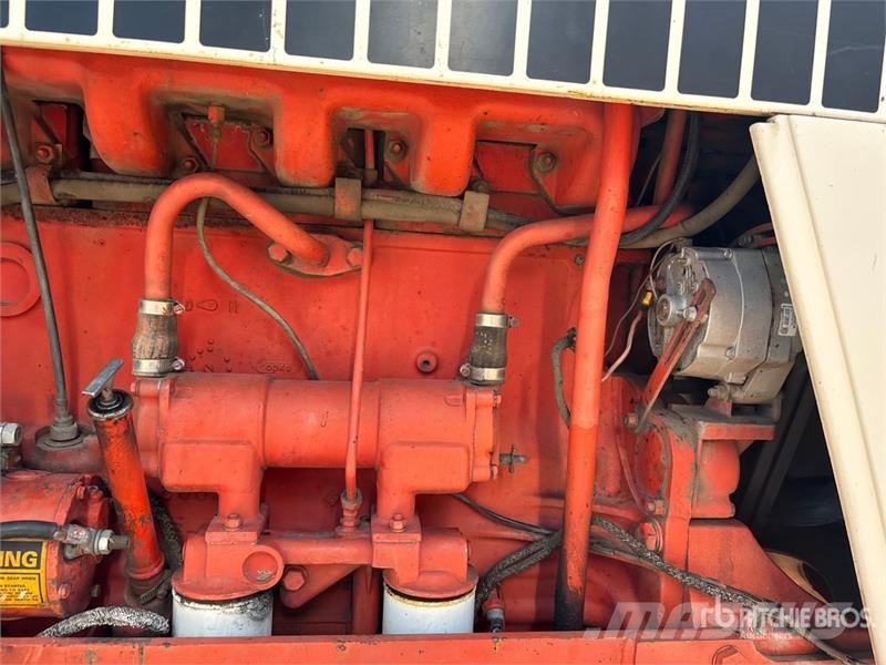 CASE 2590 2WD Tractor トラクター