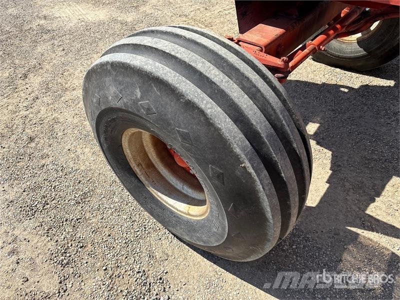 CASE 2590 2WD Tractor トラクター