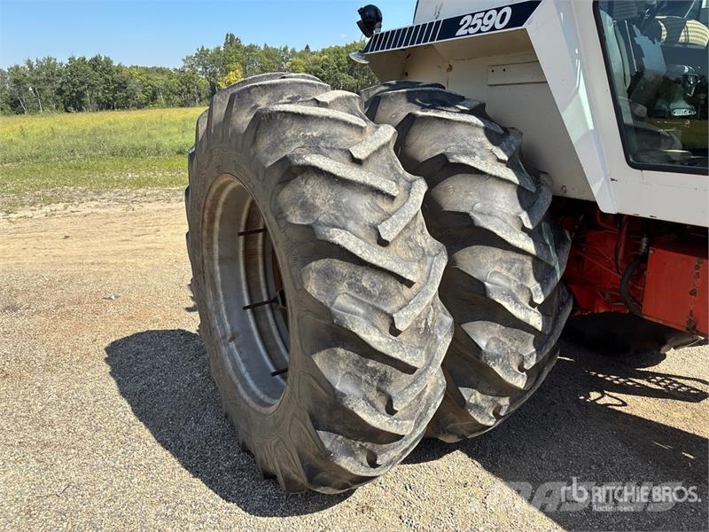 CASE 2590 2WD Tractor トラクター