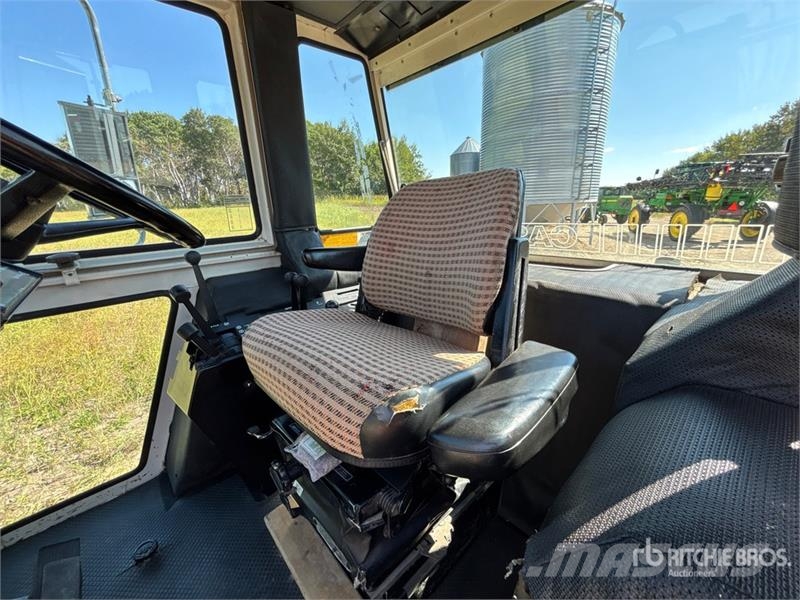 CASE 2590 2WD Tractor トラクター