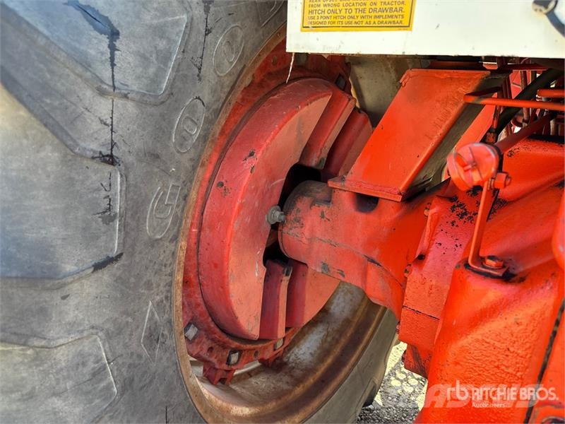 CASE 2590 2WD Tractor トラクター