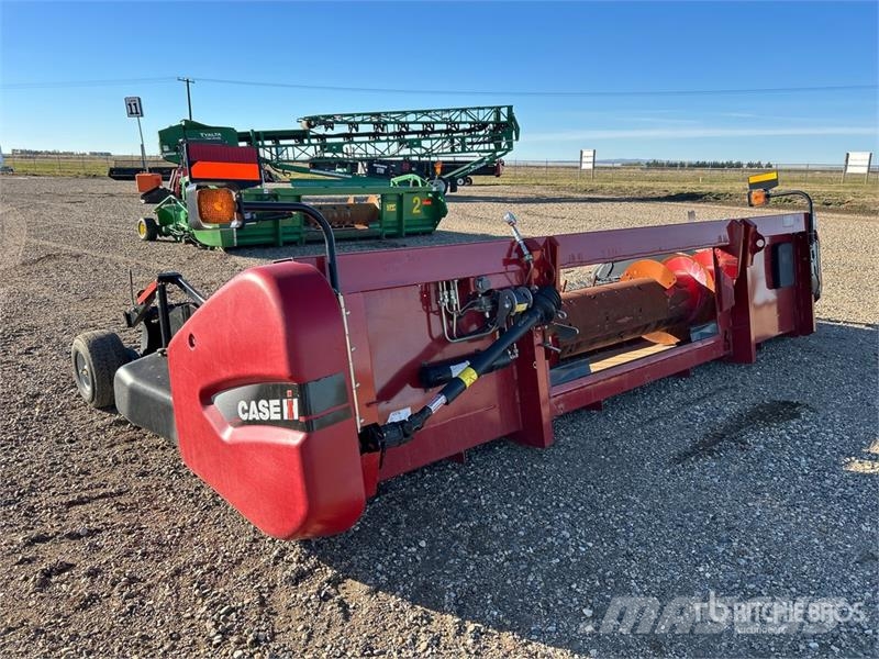 CASE 3016 15 ft Combine Pickup Header Erntevorsätze
