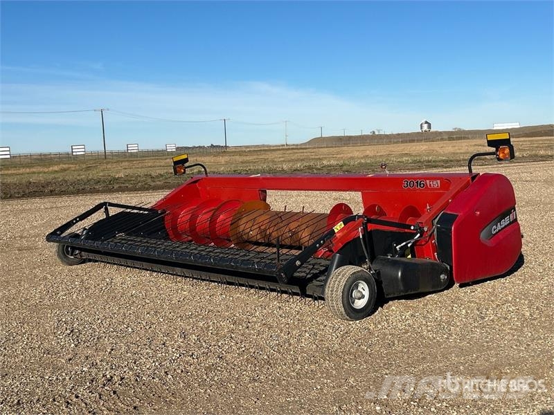 CASE 3016 15 ft Combine Pickup Header Erntevorsätze