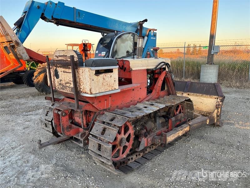 CASE 310 Crawler Dozer (Inoperable) lánctalpas dózerek