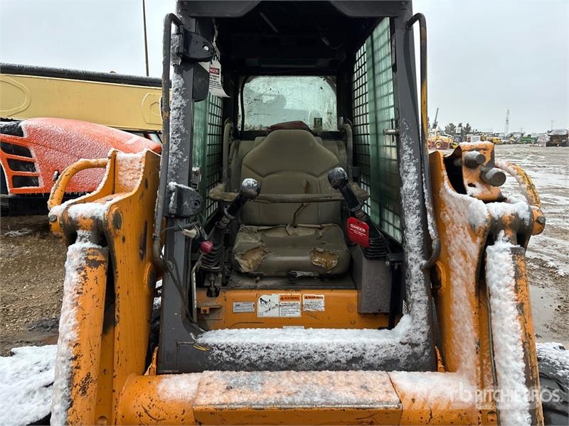 CASE 465 Skid steer loaders