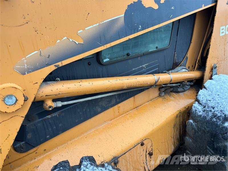 CASE 465 Skid steer loaders