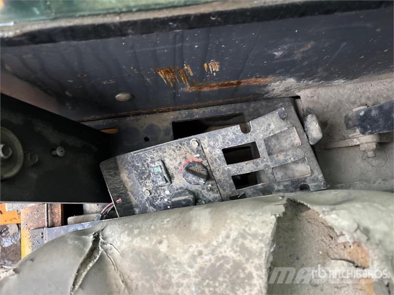CASE 465 Skid steer loaders