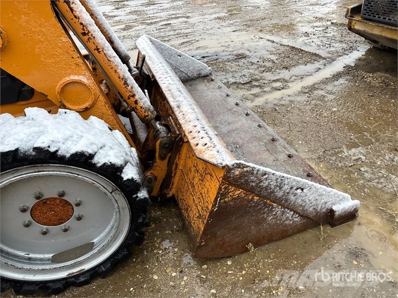 CASE 465 Skid steer loaders