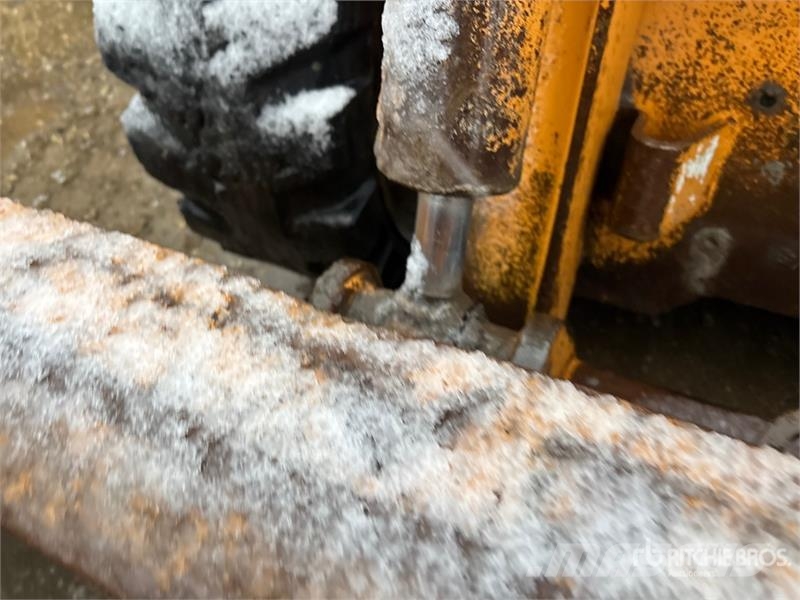 CASE 465 Skid steer loaders