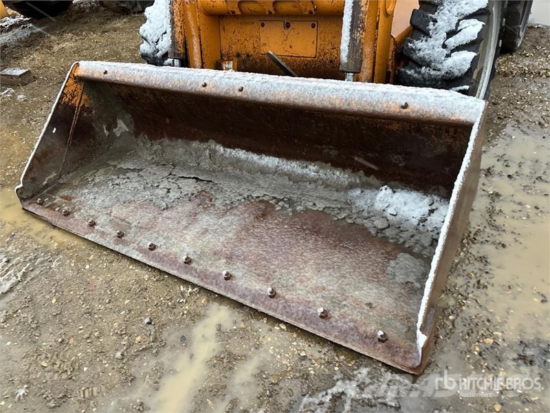 CASE 465 Skid steer loaders