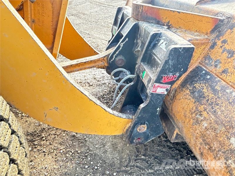 CASE 621C Chargeuse sur pneus