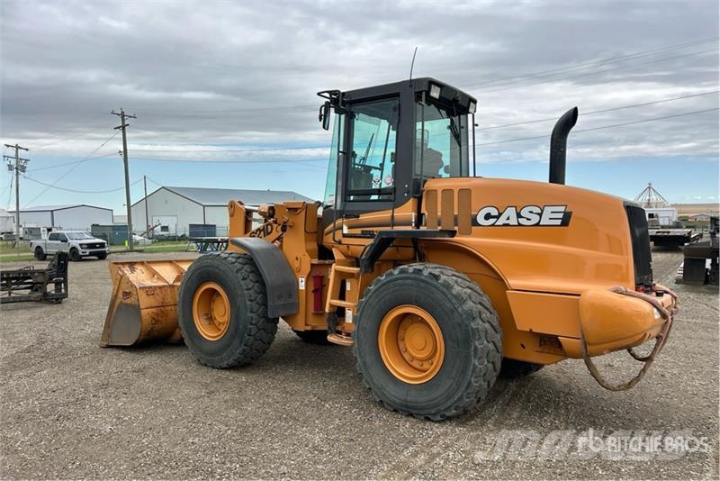 CASE 621D Wheel loaders