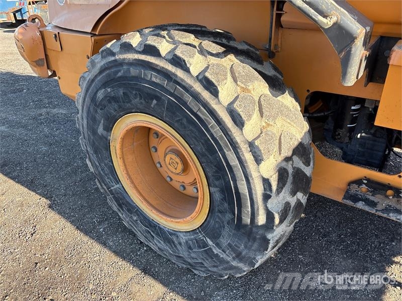 CASE 621F Wheel Loader Wheel loaders