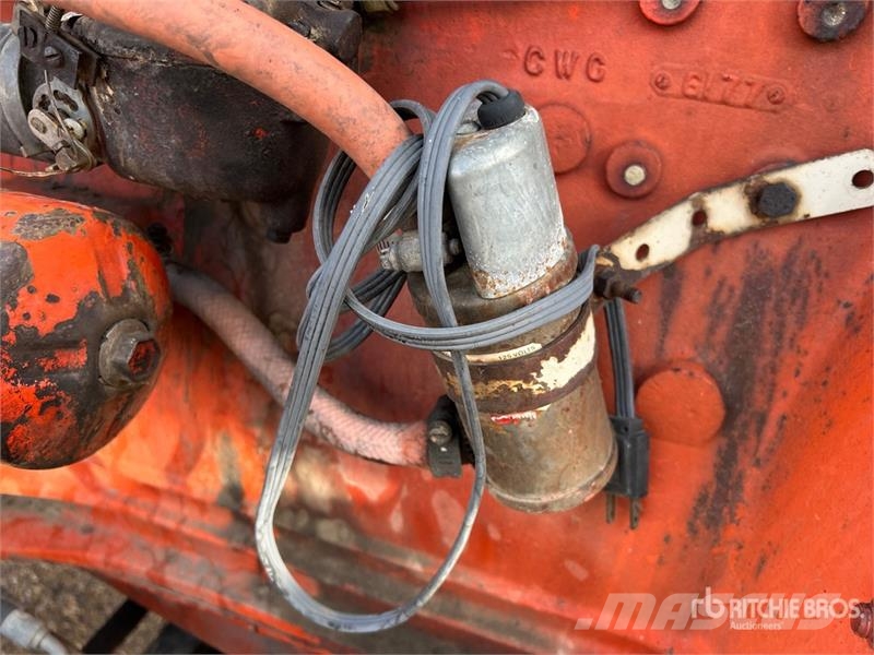 CASE 742 2WD Tractor Traktorer