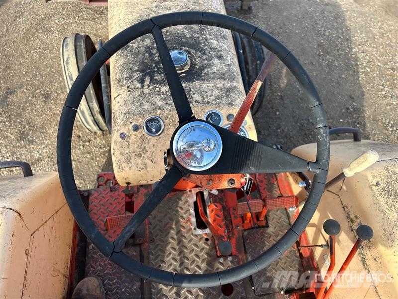 CASE 742 2WD Tractor Traktorer