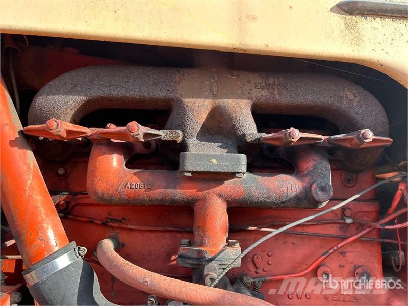 CASE 742 2WD Tractor Traktorer