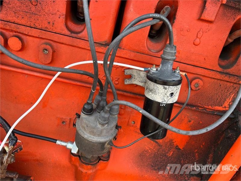 CASE 742 2WD Tractor Traktorer