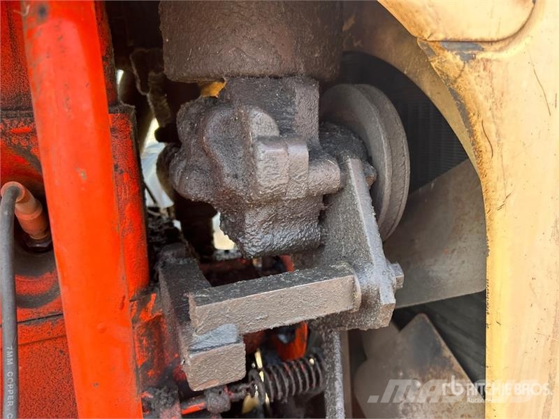 CASE 742 2WD Tractor Traktorer
