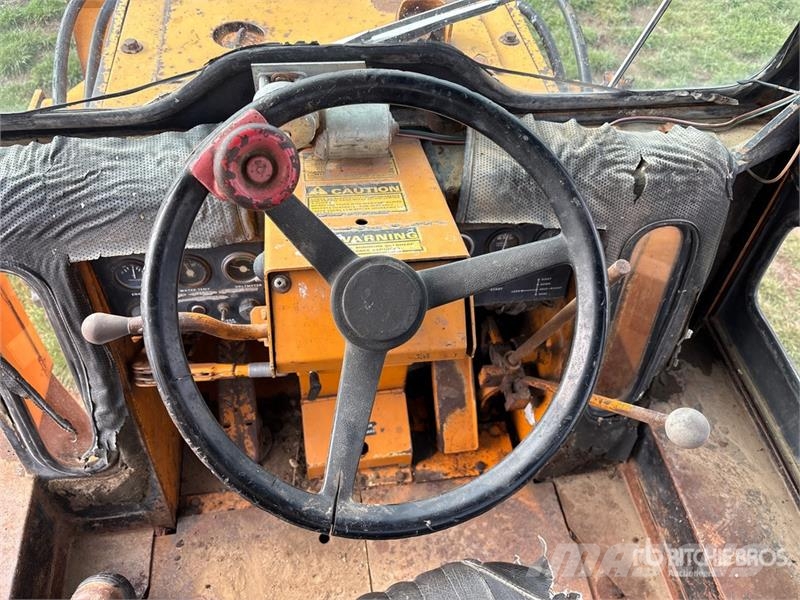 CASE 780CK Backhoe Loader 反鏟裝載機