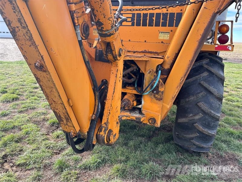 CASE 780CK Backhoe Loader 反鏟裝載機
