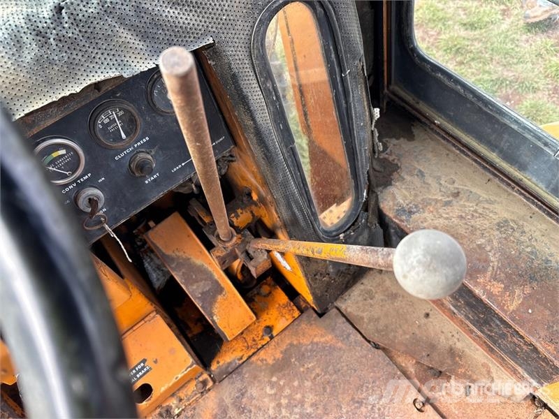 CASE 780CK Backhoe Loader 反鏟裝載機