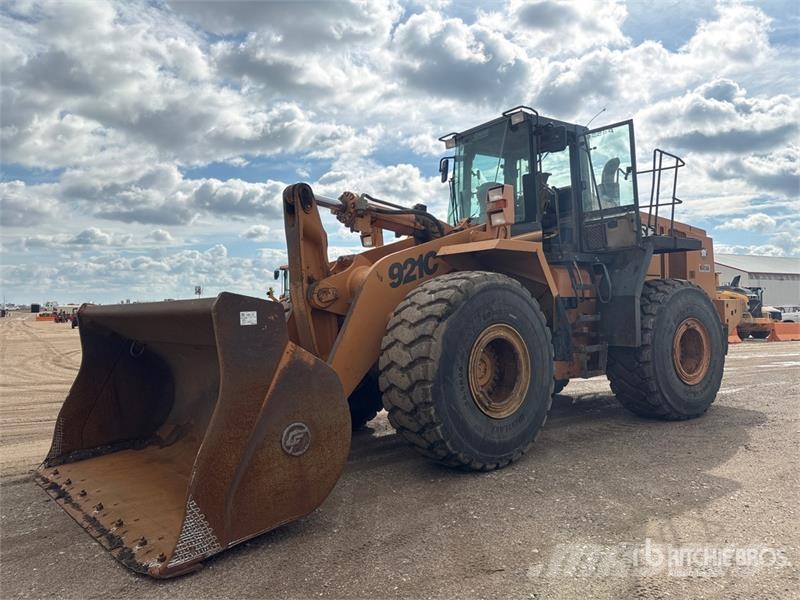 CASE 921C Wielladers