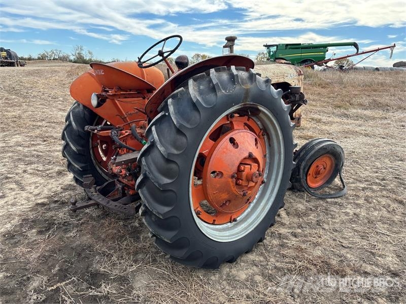 CASE C4 2WD Antique Tractor (Inoperable) Traktorid