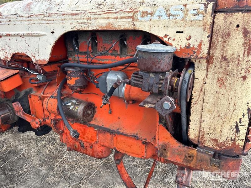 CASE C4 2WD Antique Tractor (Inoperable) Traktorid