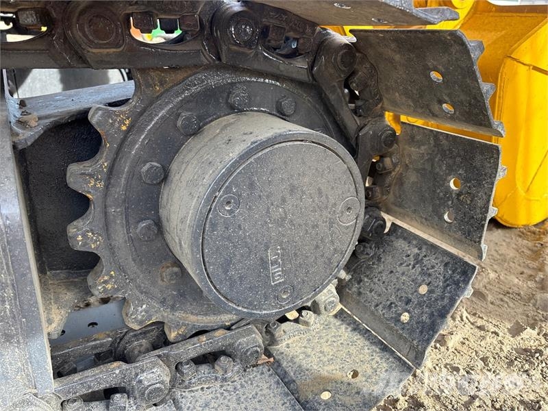 CASE CX55B Mini Excavator Miniescavatori