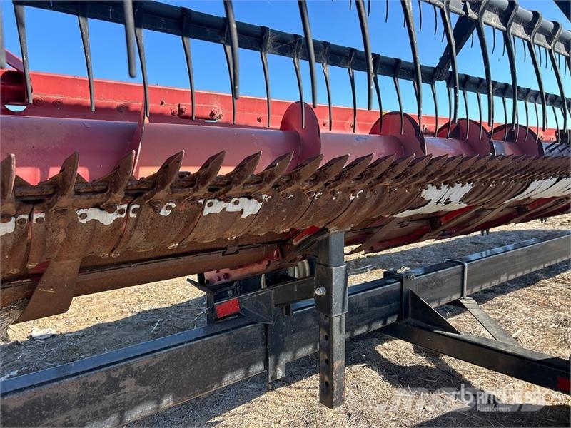 Case IH 1020 Leikkuupöydät