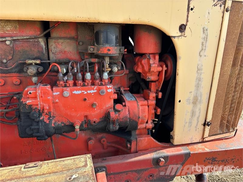 Case IH 1030 2WD Tractor Tractoren