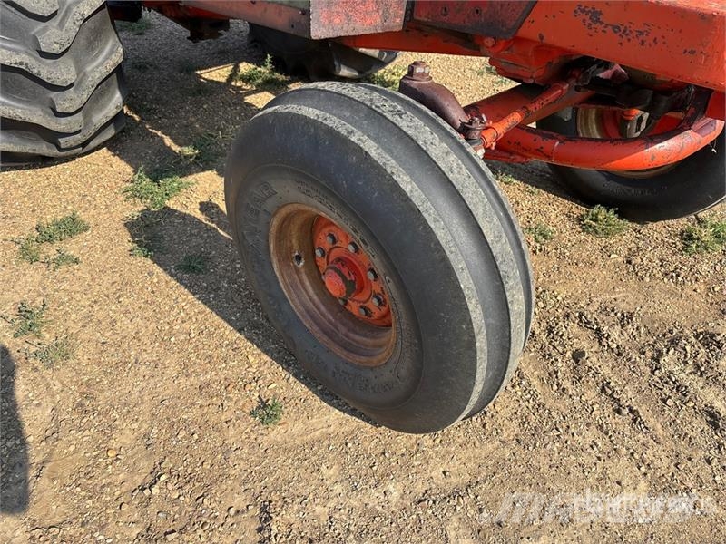 Case IH 1030 2WD Tractor Tractoren